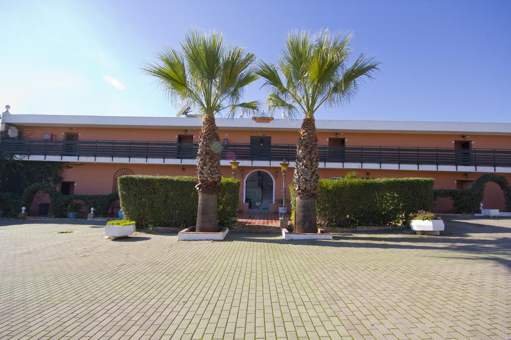 Hostal Nueva Andalucia Alcalá de Guadaira Εξωτερικό φωτογραφία
