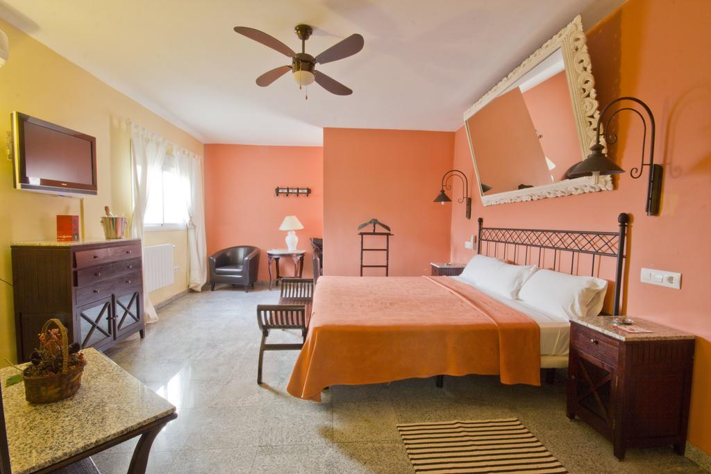 Hostal Nueva Andalucia Alcalá de Guadaira Εξωτερικό φωτογραφία