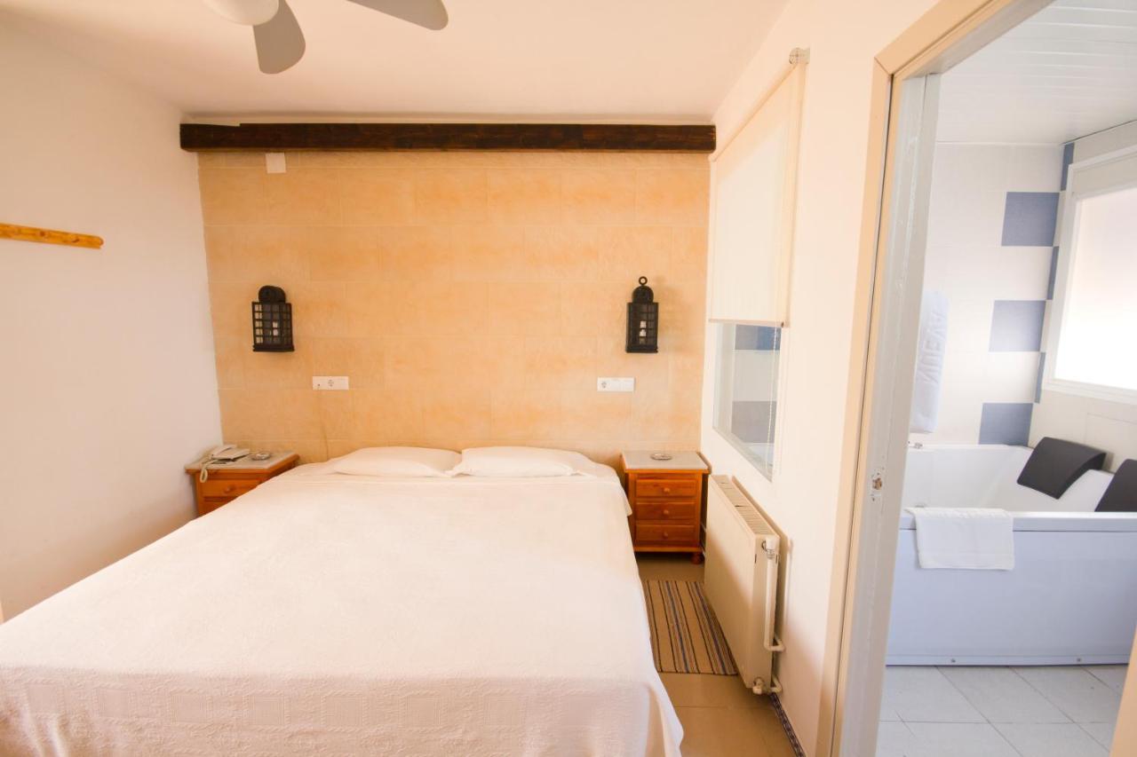 Hostal Nueva Andalucia Alcalá de Guadaira Εξωτερικό φωτογραφία